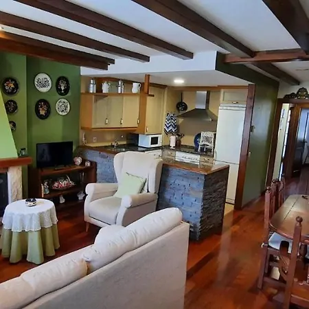 Apartman Apto. Edificio Lysandra,